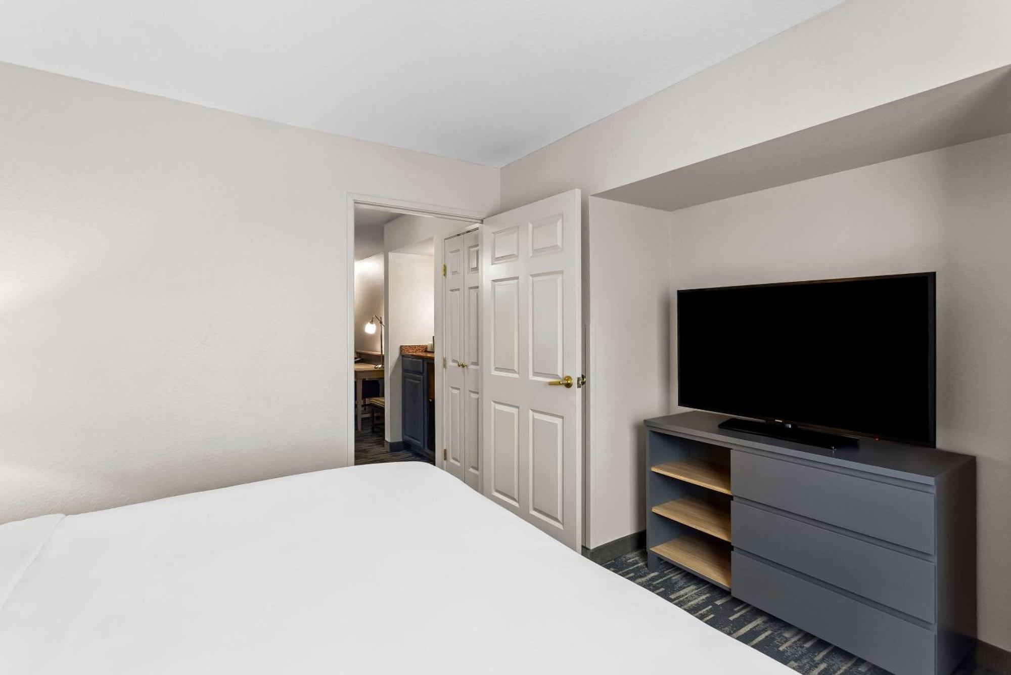 Country Inn & Suites By Radisson, Portage, In 외부 사진