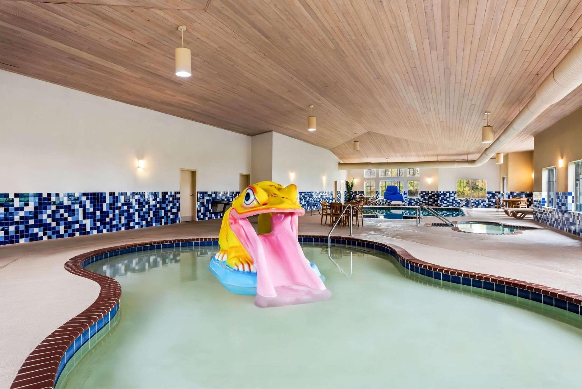 Country Inn & Suites By Radisson, Portage, In 외부 사진