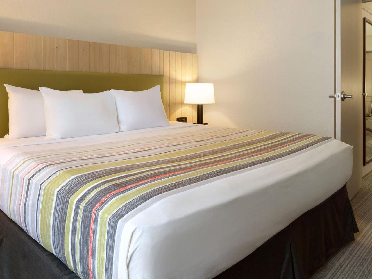 Country Inn & Suites By Radisson, Portage, In 외부 사진